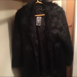 NWT WENXI FAUX FUR